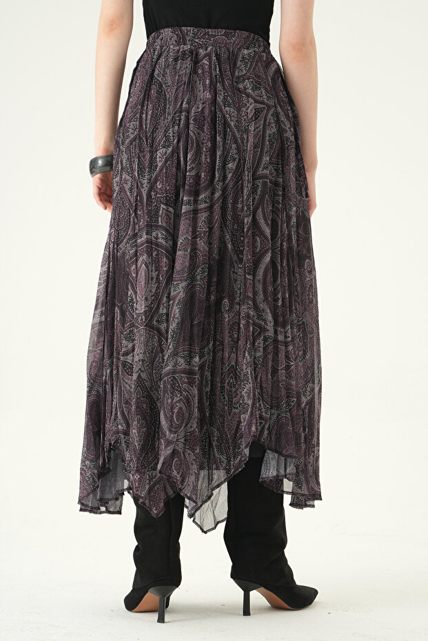 Plum Overlock Pattern Skirt 8461A - 5