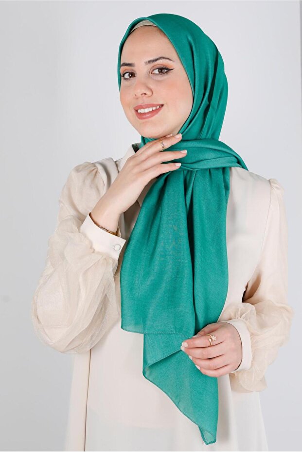 ألفينا شال حريري رفيع 8141