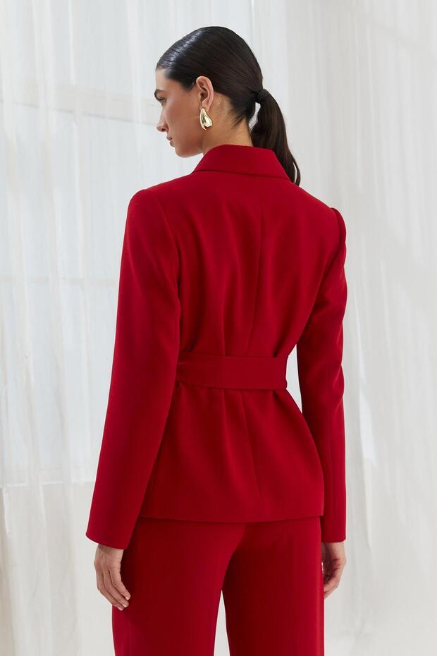 22618 سترة حمراء - 2