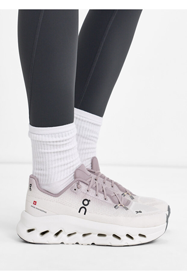 Cloudtilt Women's Purple Sneakers