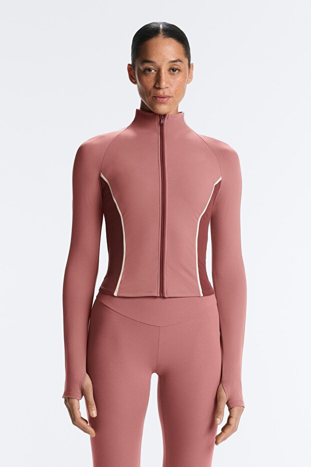 سترة تقنية خفيفة ودافئة - 5