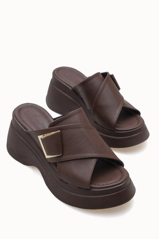 Leda Mina Women's Slippers 0012915 Brown
