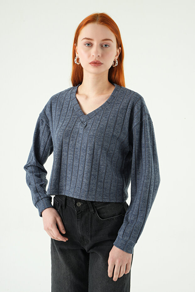 8259A V-Neck Blouse Indigo - 2