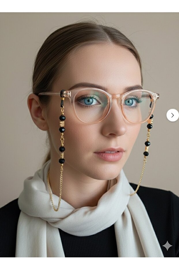 نظارات شمسية نسائية بسلسلة وحزام قناع بتصميم أنيق مصنوع يدويًا