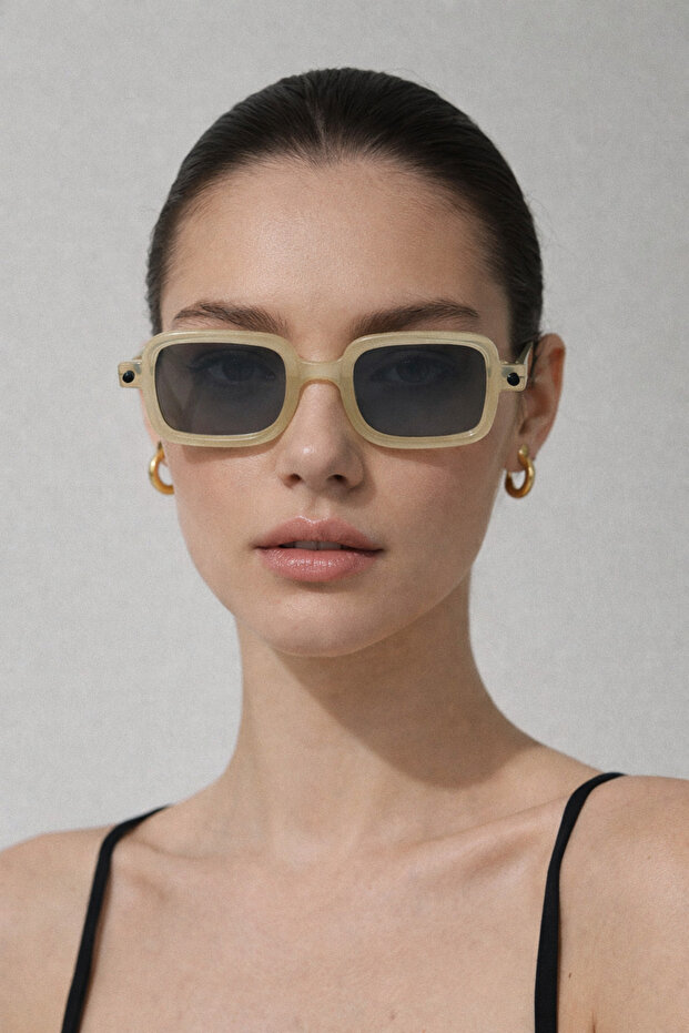 Marry Cream Uv Protection Sunglasses