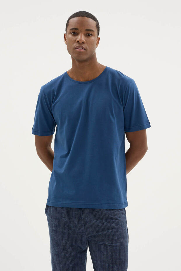 New Season Men's Crew Neck Short Sleeve Stylish Design Pajama Set