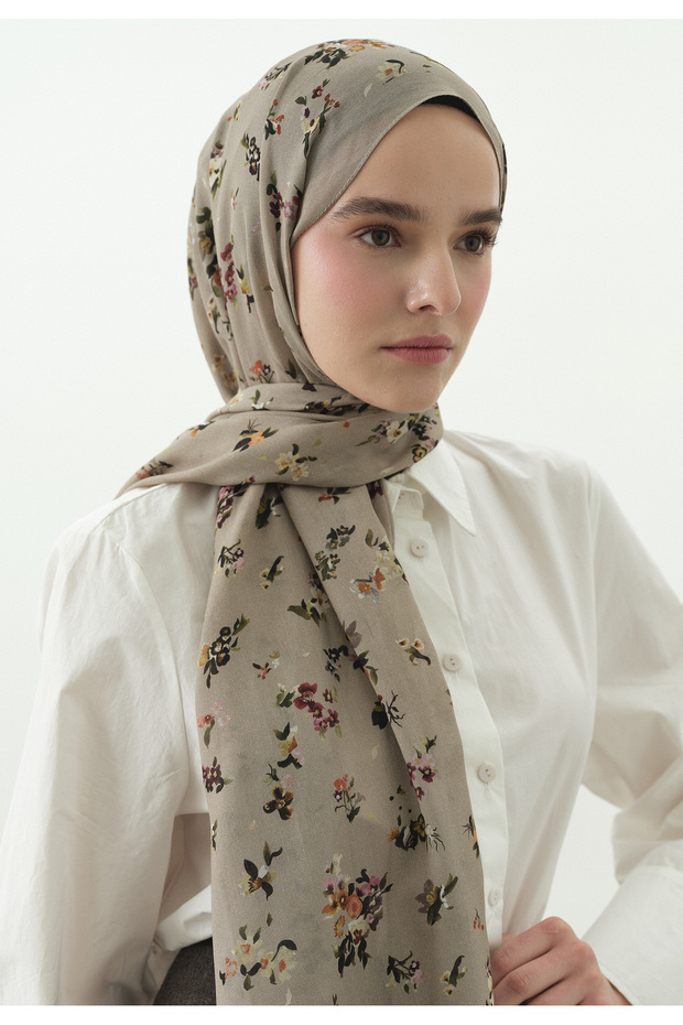 شال من القطن والفسكوز بنقشة الزهور الصغيرة - 3