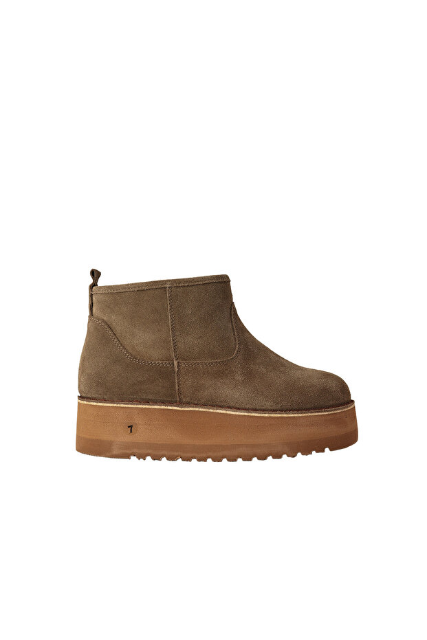 Women's Genuine Suede Leather High-Padded Sole Boots with Fur Inside