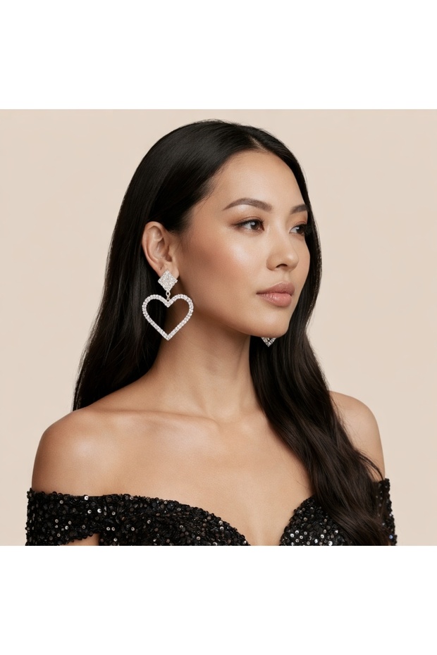 Big Heart Model Evening Dress Stone-Studded Stylish Earrings