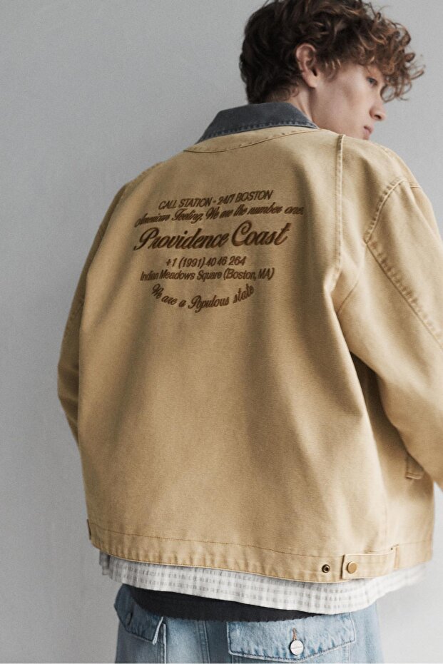 Kontrast yakalı nakışlı ceket - 1