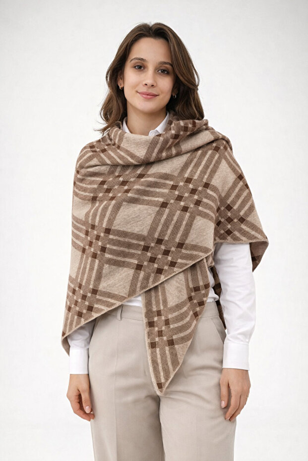 شال مثلث منسوج منقوش على الوجهين - 4