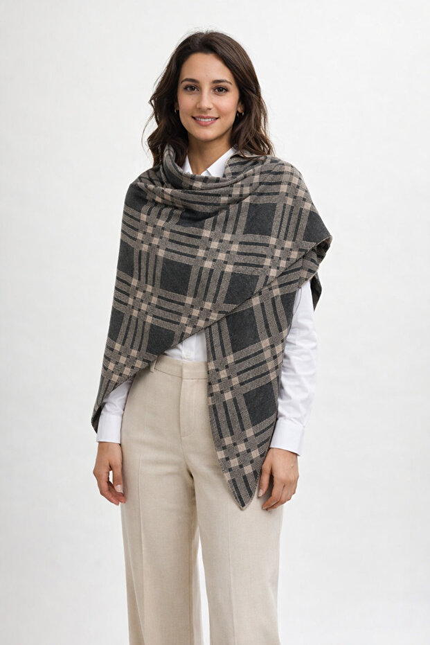 شال مثلث منسوج منقوش على الوجهين - 3