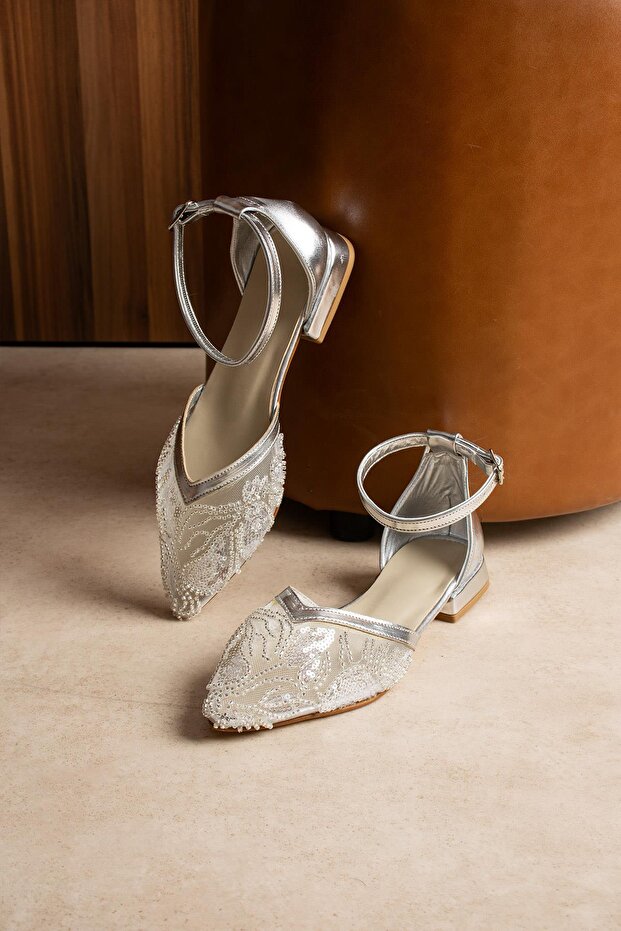 Nelly Silver Patterned Satin Bead Detailed Flat Sole Women's Ballerinas