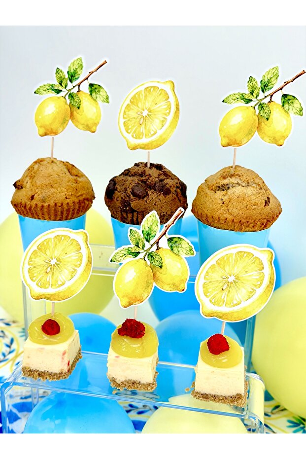 La Dolce Vita Cupcake Decoration – Lemon-Themed Toothpick Dessert Decor