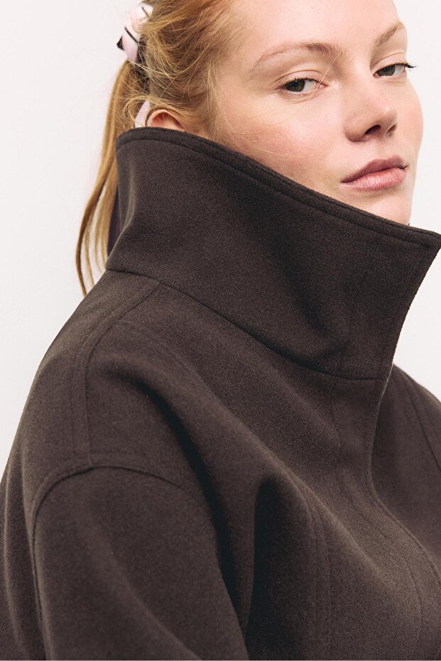 جاكيت بومبر كبير الحجم ذو ملمس ناعم - 4