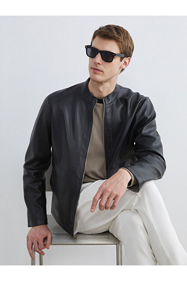 Esvab • Modern & Distinctive Stand Collar Men's Leather Look Jacket