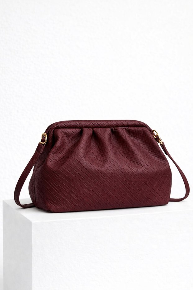 Glow Knitted Detailed Hand, Shoulder and Crossbody Bag