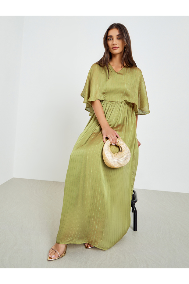 Women Green Cape Sleeve Maxi Dress
