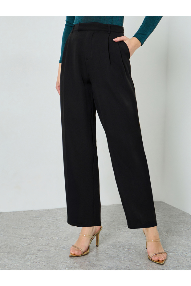 بنطال أسود سادة واسع الساقين - 2