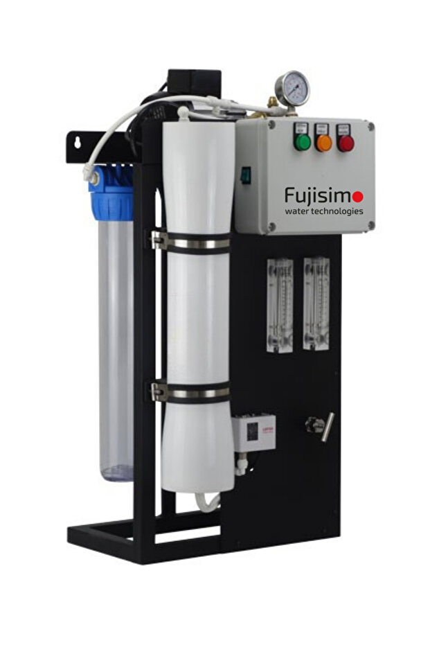 Compact Reverse Ozmosis (RO) 40