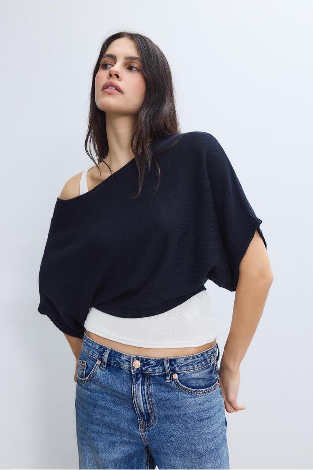 Geniş yaka çift katlı kazak - 1