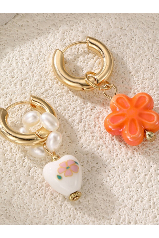 Heart-Shaped Flower Detail Hoop Earrings