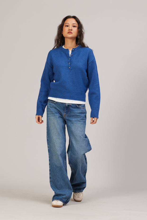 KNOB DETAILED KNITWEAR SWEATER