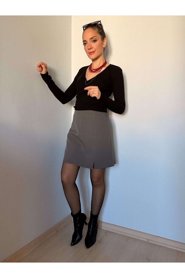 Gri Şort Etek - 5