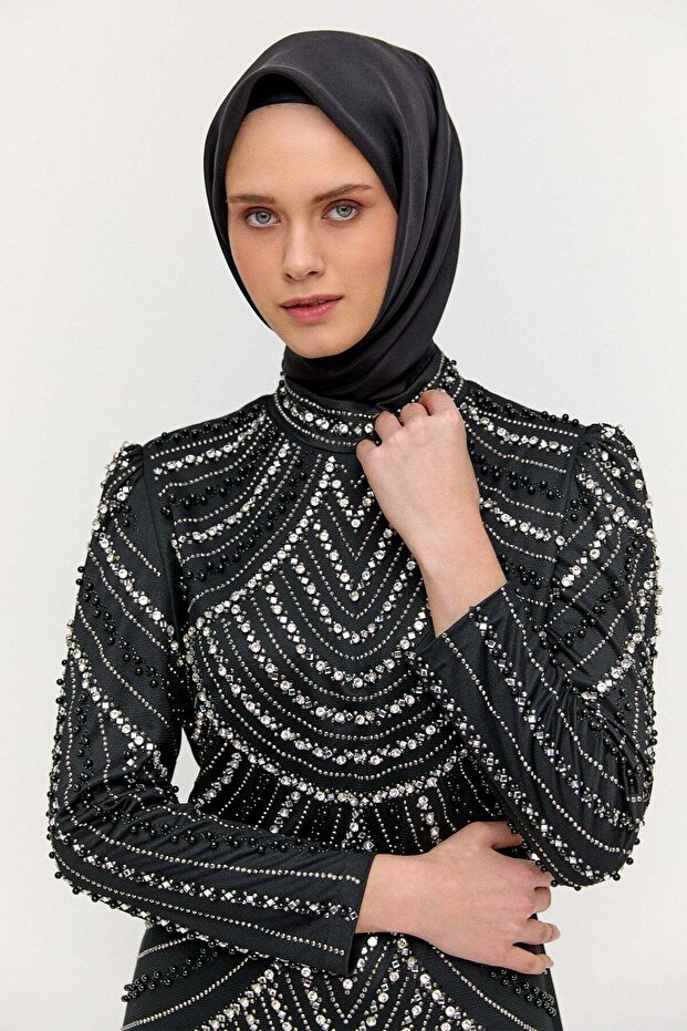 Taş İşlemeli Abiye Elbise - 4