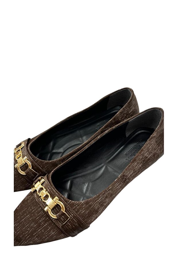 فراولة مغطاة بالرقائق - 1