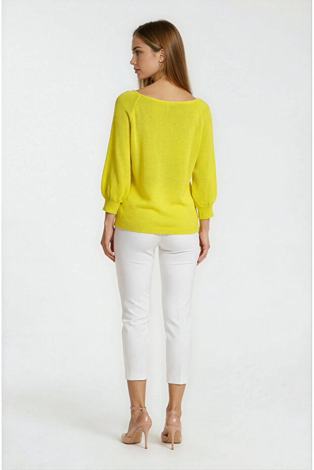 Duquenne U Yaka Triko SARI - 2