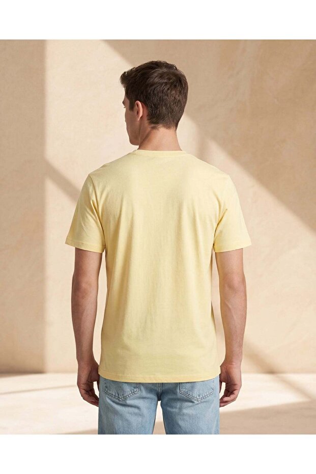 Men Yellow Basic Solid T-Shirt - 3