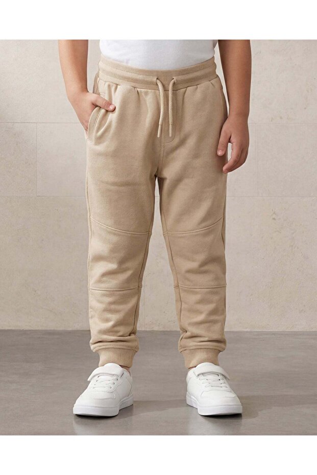 Boys Beige Solid Active Pants - 1