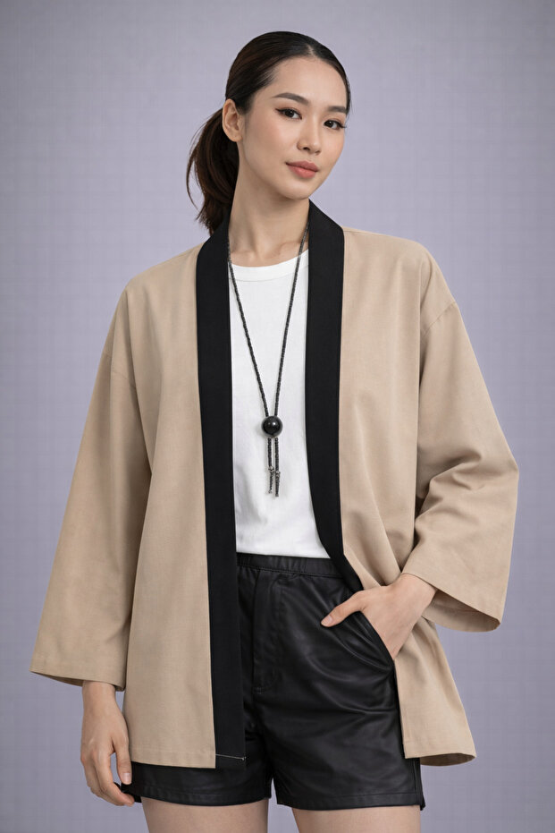 Japanese Kimono Jacket – Oversized, Modern and Stylish Daily Combination