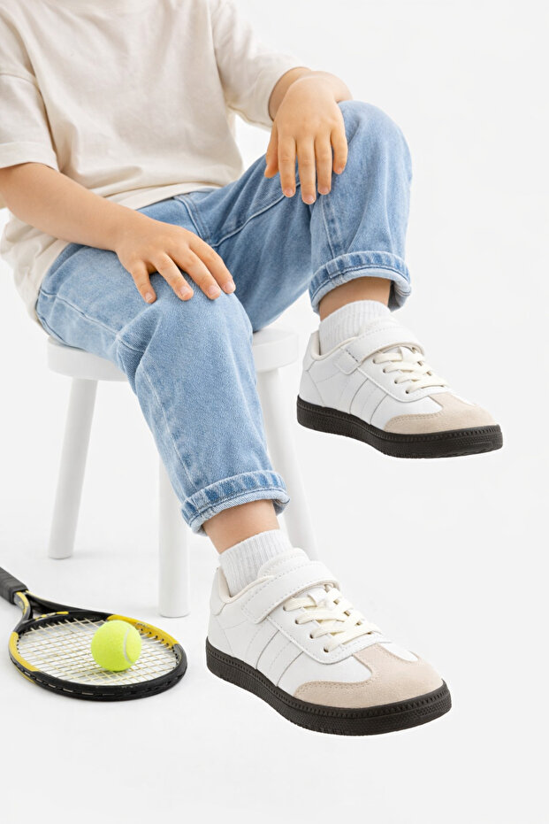 Daily White Unisex Children's Sneaker Lace-Up Lightweight Flexible Non-Slip Sole Stc1251