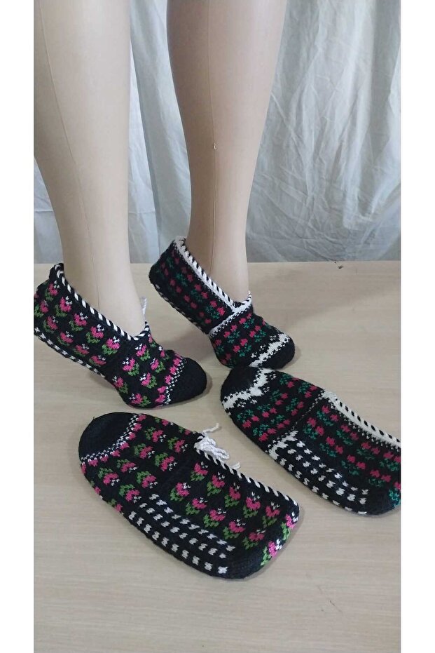 2 Pieces of Hand Knitted Five Needles/Handmade Booties/Dowry Booties/Knitting/Home Booties/Handmade
