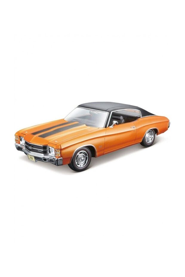 1971 Chevrolet Chevelle Ss 454 Sport Coupe 1:18 Scale Classic Car Orange Color 30 cm