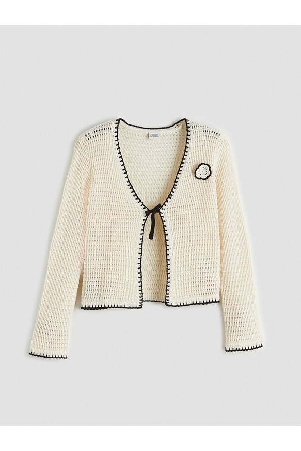 Lcw Kids Ecru V-Neck Floral Detailed Girls' Knitwear Cardigan