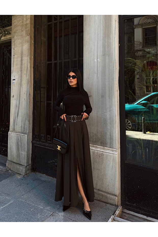 Women's Pleated Long Skirt with Front Slit and Wide Belt