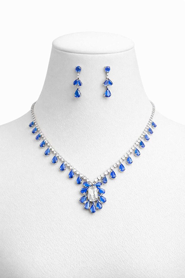 Women's Silver Color Model Waterway Zircon Stone Necklace Earring Set