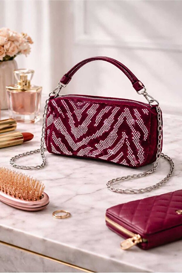 Women's Daily Use Strap Hand and Shoulder Bag