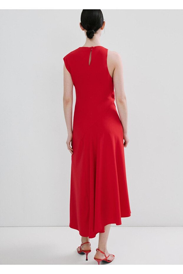 Asimetrik kollu midi elbise - 4