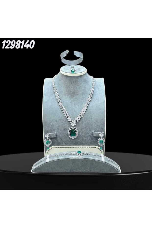 طقم إكسسوارات مجوهرات نسائية مذهل