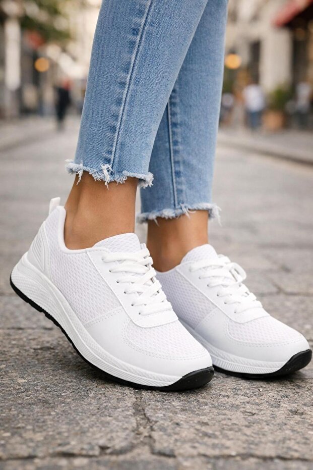 Women's Sneakers – Breathable Mesh, Lightweight and Comfortable