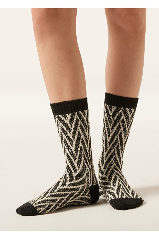 جوارب منقوشة بنمط متعرج لامع - 1