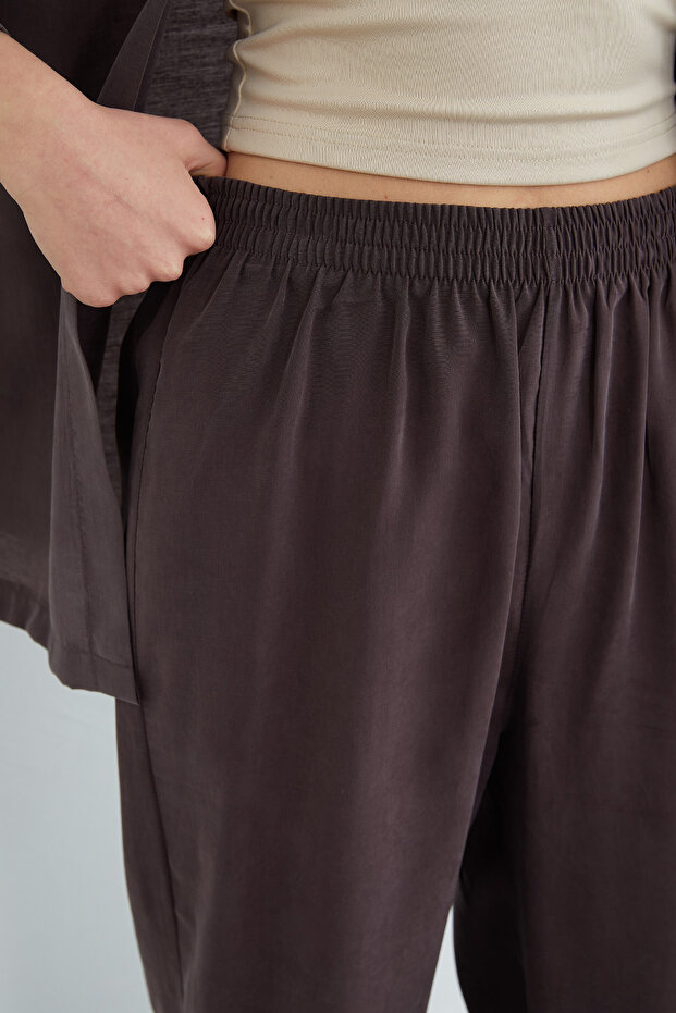 طقم كابري أساسي بأكمام فضفاضة مكون من قطعتين - 7