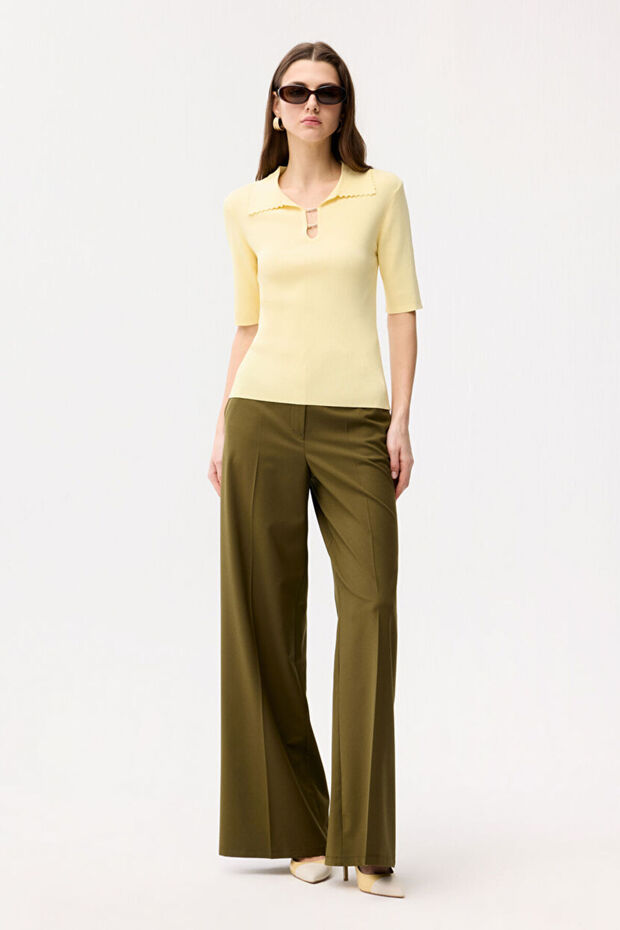 Aksesuarlı Triko Bluz - 3