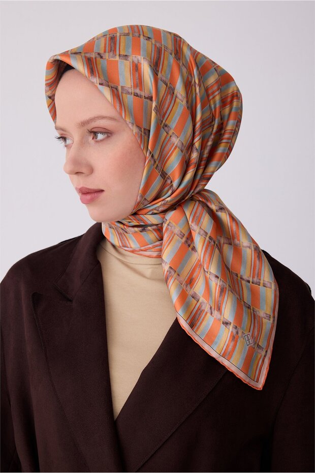 81 Twill Silk Scarf 4302D