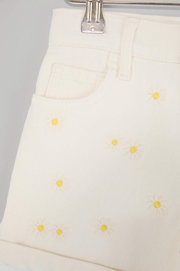 Ekru Beli Lastikli Kız Çocuk Denim 23 Nisan Şort & Bermuda TKDSS26SR00011 - 4