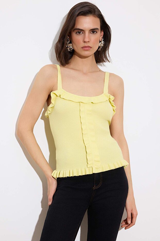 Limited Edition Sarı Premium İplik Havuz Yaka Vücudu Saran Crop Triko İnce Bluz TWOSS26BZ00304 - 3